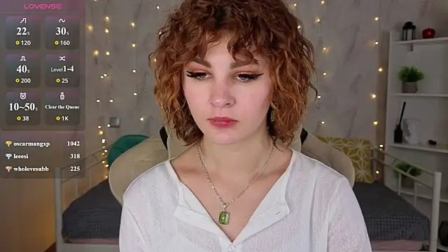 Kira__Fluffy Live XXX Chat