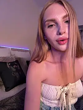 BellaSwan- Chat XXX live