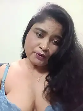 hornyriyanka's Live XXX Chat