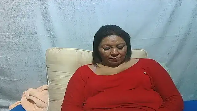 IndianSexyMilf69 – Naživo chatovacia miestnosť