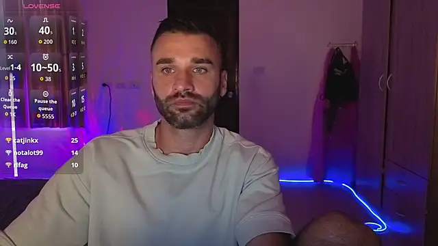 DaddySlava: απευθείας συνομιλία ΧΧΧ