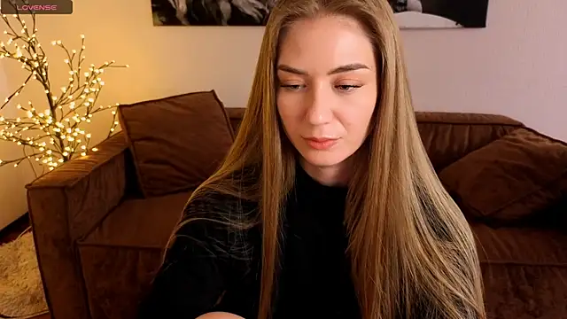 XXX chat uživo modela Chain_Alice