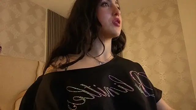 Ixchel_tay's Live XXX Chat
