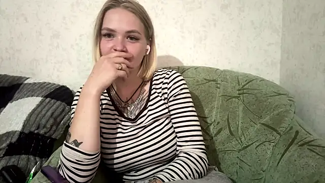 XXX chat uživo modela BeckieRosenbergers