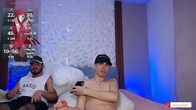 Živý XXX chat Michael_and_twinkk