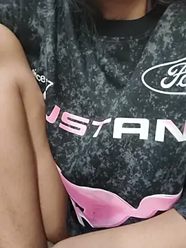 Chat +18 de LuxeAura ao vivo