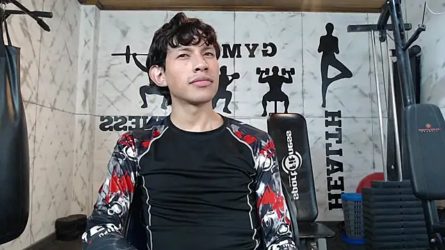 Živý XXX chat Pierre_Leroy_