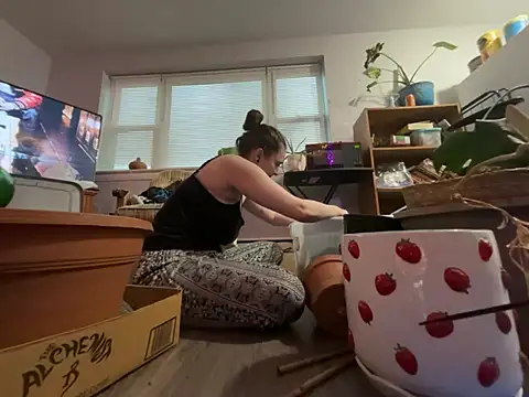 Chatroom XXX en direct de Snowbunnycake_131