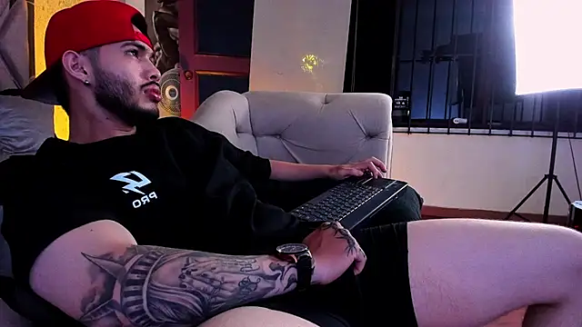 Chatroom XXX en direct de Vincentblack