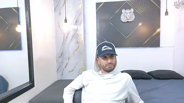 Czat XXX na żywo – KingOfTemptation