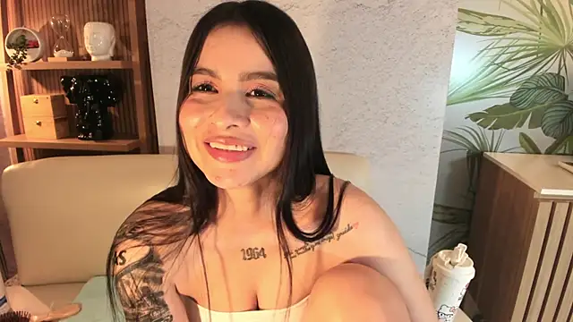 Chat XXX en directo de AnneDixie