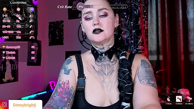 Živý XXX chat Emmybrightj_