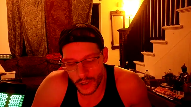 MasterDaddyCool XXX чат на живо