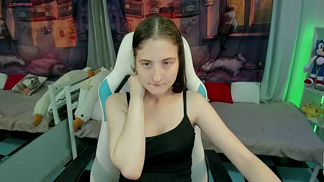 KiraDuvall XXX чат на живо
