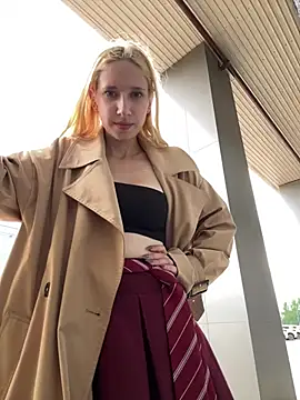 michelle_lovique Adlı Modelin Canlı XXX Sohbeti