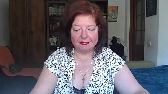 XXX chat uživo modela Violet_Pulse
