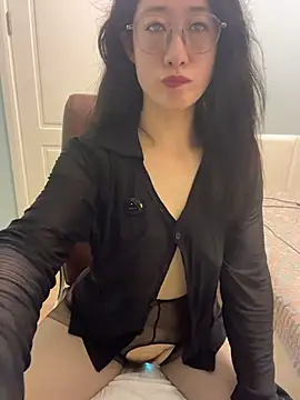 weiwei103 即時 XXX 聊天