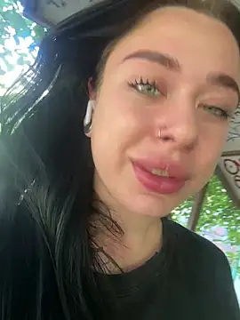 AlishaOfThorns' Live XXX Chat
