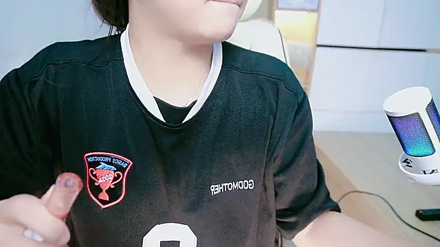 Chan_Chann: απευθείας συνομιλία ΧΧΧ
