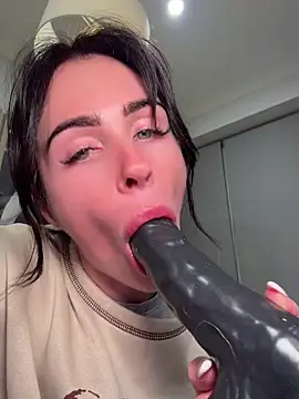 aus_queen's Live XXX Chat