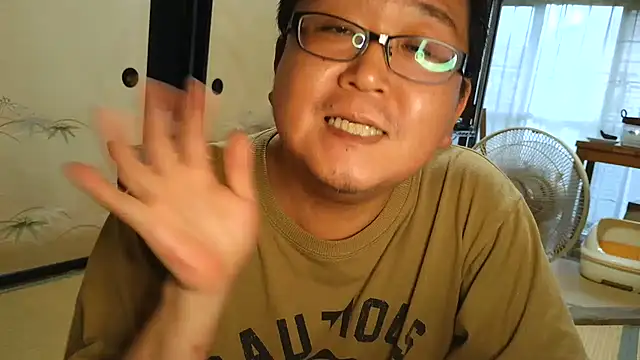 Tkousuken Live XXX chat