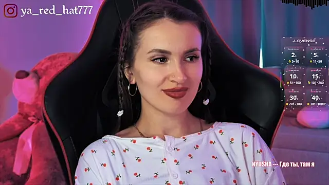 -RED_HAT- Adlı Modelin Canlı XXX Sohbeti