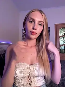 Czat XXX na żywo – BellaSwan-