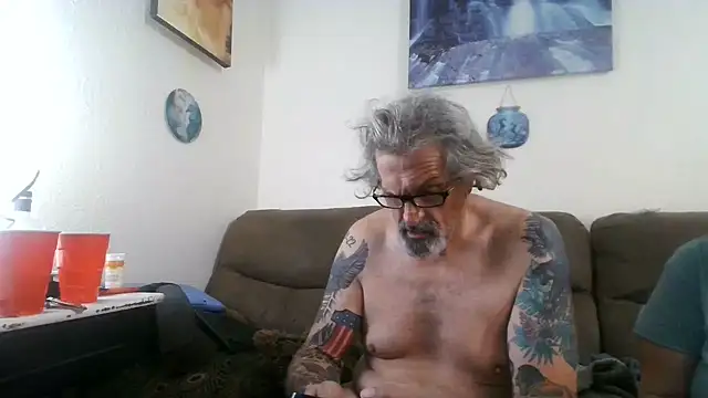 Harley1414Vicky élő XXX-chatje