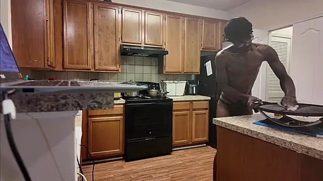 Triggerhappycj100 Live XXX-Chat