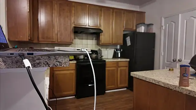 Triggerhappycj100 Шоу с уебкамера