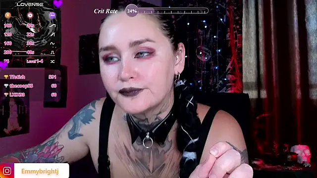 Emmybrightj_ Chat XXX in diretta