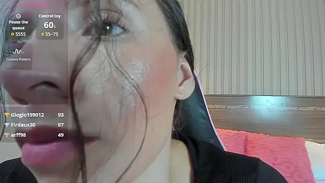 צ'אט XXX בשידור חי של valeryn__rosse