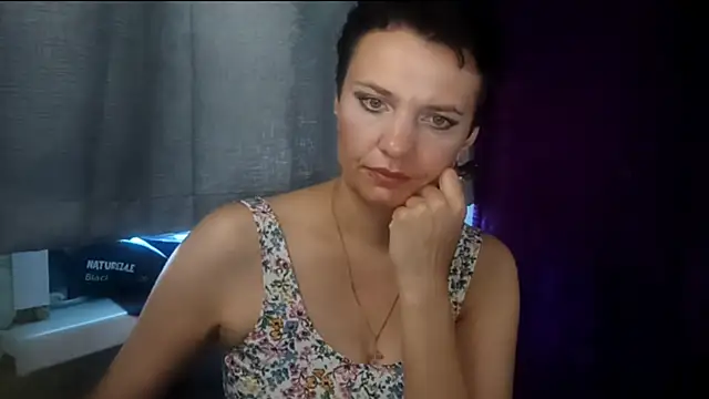 HotMamaQueen234 Live XXX-Chat