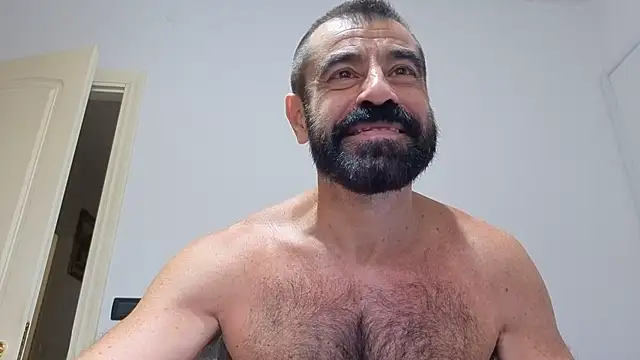 Chat +18 de hairycerberus ao vivo