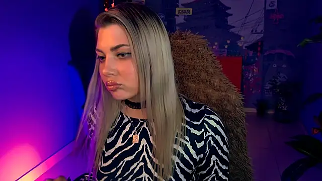 Czat XXX na żywo – HyileyClark