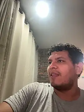 Enchoyatch Show in webcam