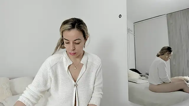 AlexaStormm's Live XXX Chat