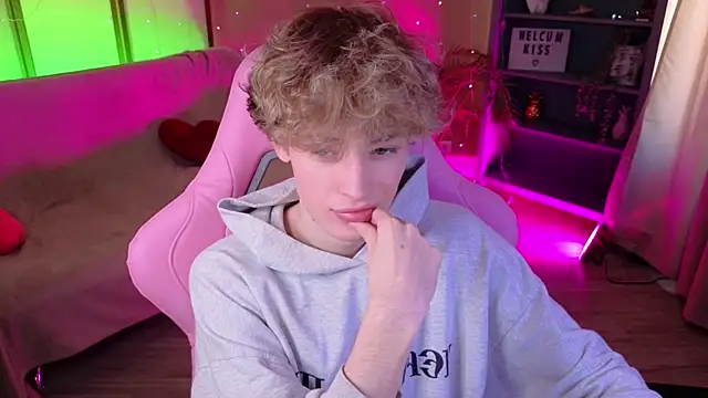 kevingarsiaa live XXX chat