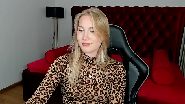 Chat XXX ao vivo de ElaraVoltage