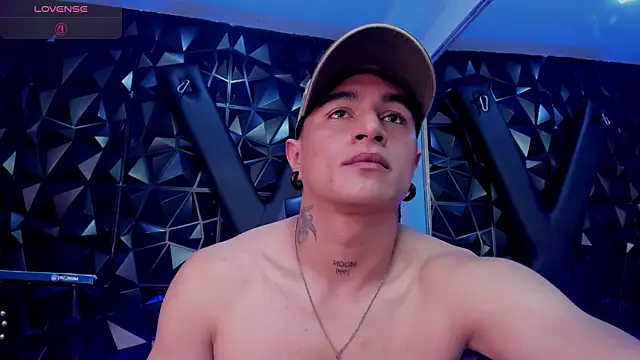 LiamDeeps XXX чат на живо