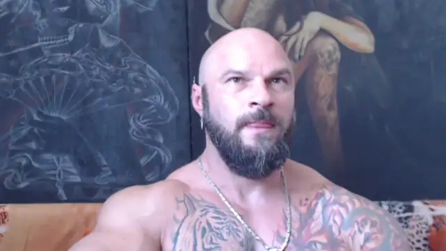 viking_30 Chat XXX live