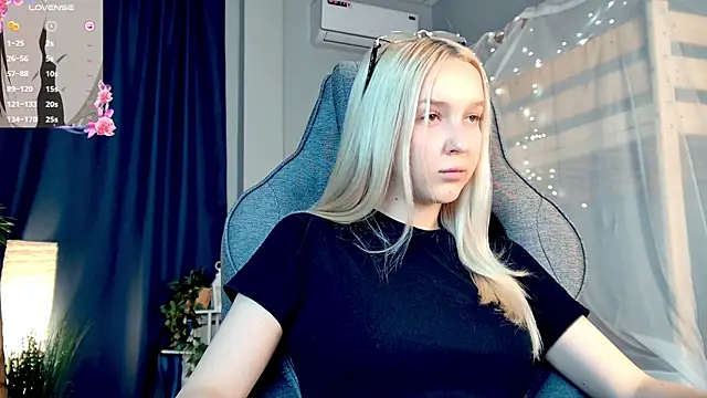 XXX chat uživo modela MaoqiBeverly
