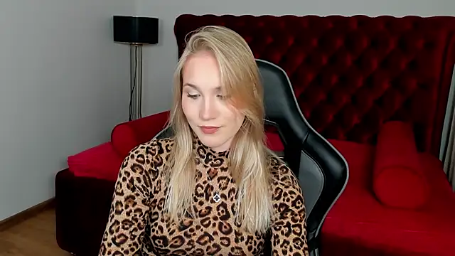 ElaraVoltage Live XXX-Chat
