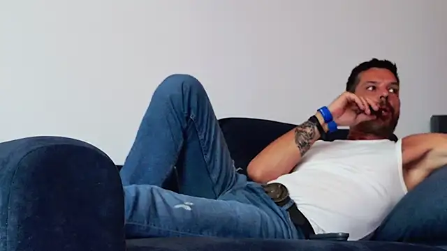 ChrisKox Adlı Modelin Web Kamerası Şovu