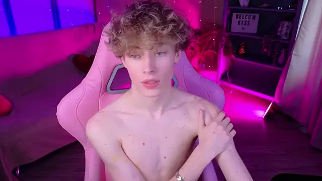 kevingarsiaa's Live XXX Chat