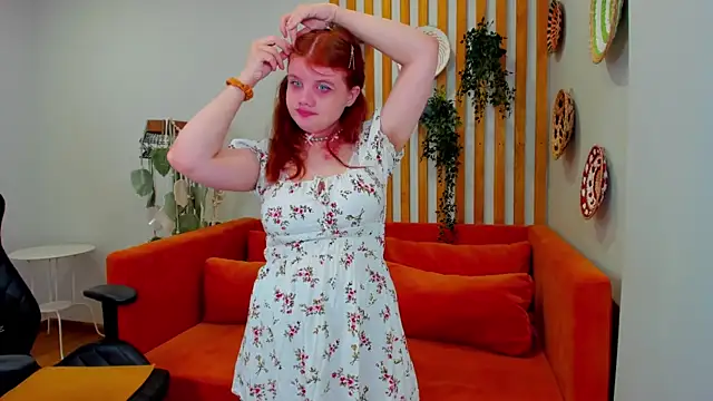 ChloeHalses Chat XXX live