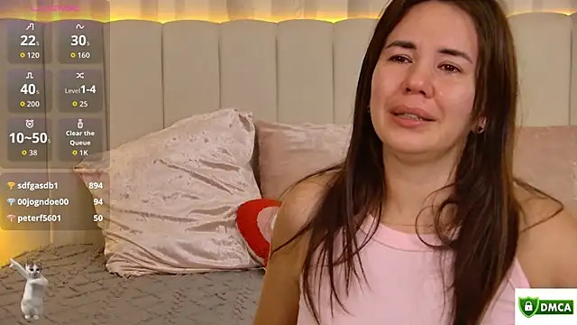 EllaAnder Adlı Modelin Canlı XXX Sohbeti