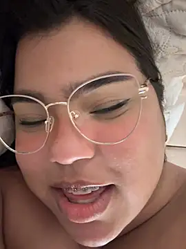 Chat XXX ao vivo de emily_morgam
