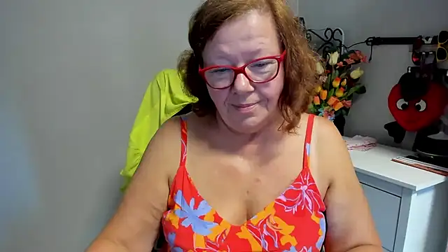 Adelewildx's Live XXX Chat