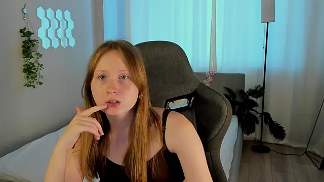 LiliTiny: απευθείας συνομιλία ΧΧΧ